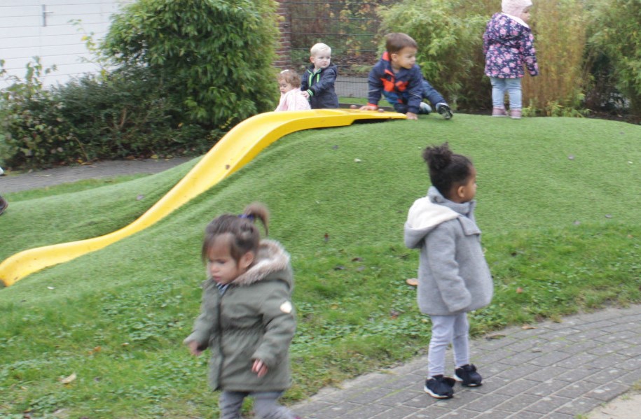 Buitenspelen bij TintelTuin.